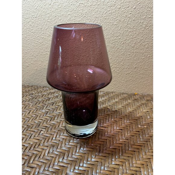 Vintage Riihimäki Finland Amethyst Glass Vase Numbered - Picture 3 of 8